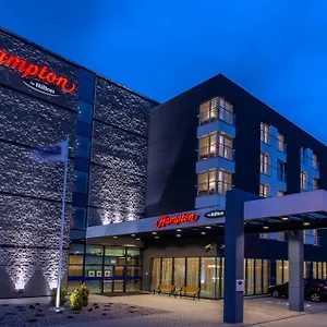 Hotel Hampton By Hilton Airport